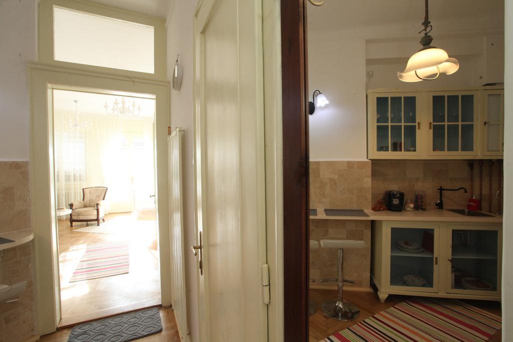 White Opera By Nux Appartement Cluj-Napoca Buitenkant foto
