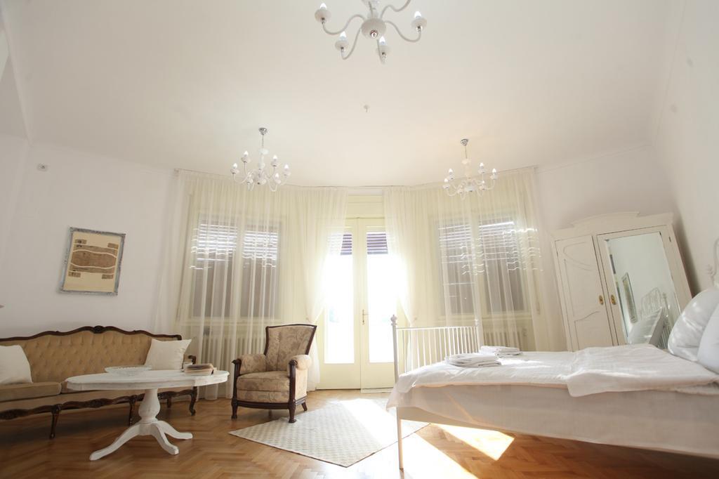 White Opera By Nux Appartement Cluj-Napoca Buitenkant foto